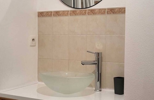 Chartres Apartment | Renovated studio near the cathedral