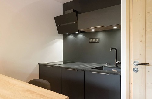 La Clusaz Apartment | Renovated studio near slopes & shops, includes garage