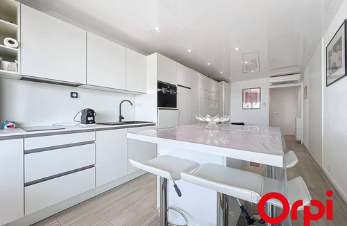 Menton Apartment | Renovated studio with terrace, air conditioning and parking in Menton