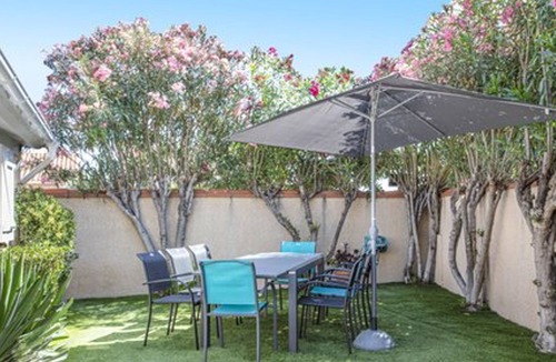 Sainte-Marie-la-Mer Villa | Renovated T5 Villa near Beach and Shops