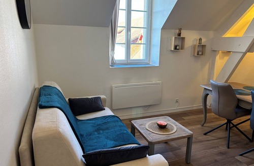 La Roche-Posay Apartment | Renovated T2 near spa with pool and WiFi