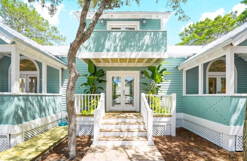 Seaside Cottage | RENOVATED TO STUDS IN SEASIDE! 3 KINGS! Sawyer Craig's Combo