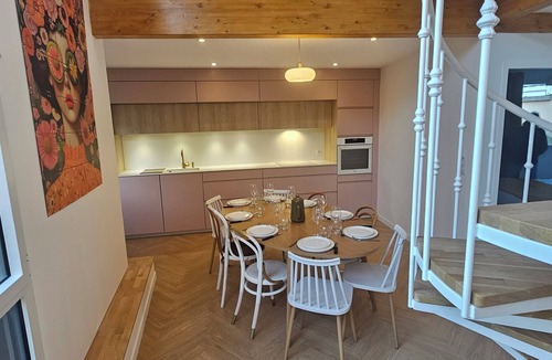 Orcet House | Renovated workshop in the heart of a village, close to the Volcans d'Auvergne!