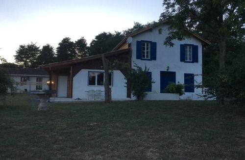 Arx House | Renoviertes Waldhotel in der Gascogne- Haustierfreundlich und Romantisch