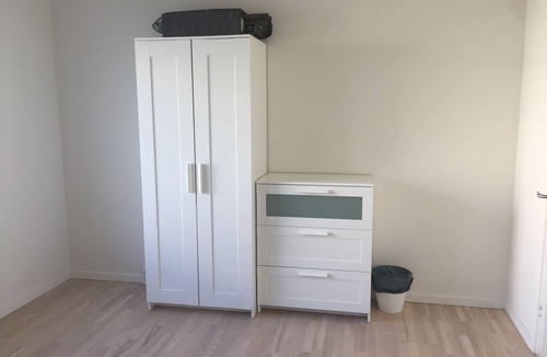 Sydhavnen Apartment | Rent a room at a nice little family apartment.