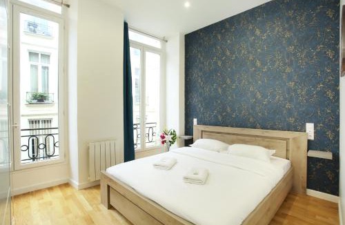 Strasbourg -Saint-Denis Apartment | Rent a Room - Studio Bonne Nouvelle