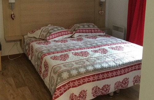 Bagneres-de-Luchon Apartment | rent apartment 400m from the cable cars