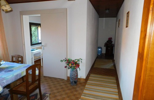 Ostheim Apartment | Rent gite in Ostheim, furnished on the 1st floor of an independent annex classified *