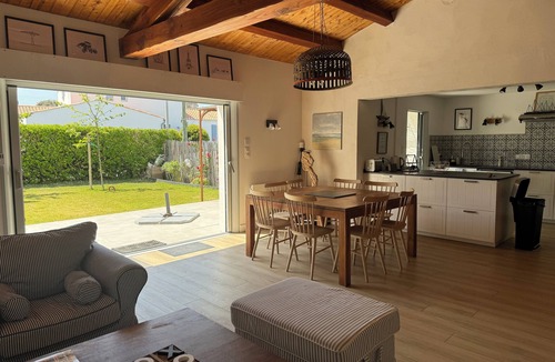 Noirmoutier-en-l'Ile House | Rent house in Noirmoutier (L'Herbaudière) - 3 rooms - 8 pers