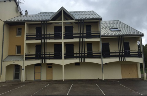 Premanon Apartment | Rent nature Studio