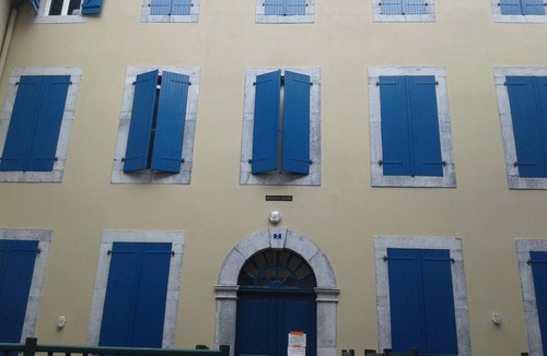 Cauterets Apartment | rent studio center of the village 2 people