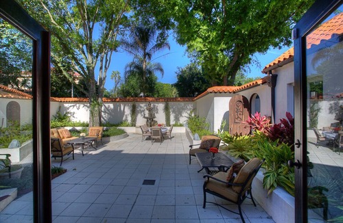 Tullahoma House | Rent this entire Luxury Mansion! Walk to Downtown Tampa -