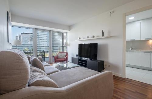 Diagonal Mar i el Front Maritim del Poblenou Apartment | Rent Top Apartments Beach-Diagonal Mar