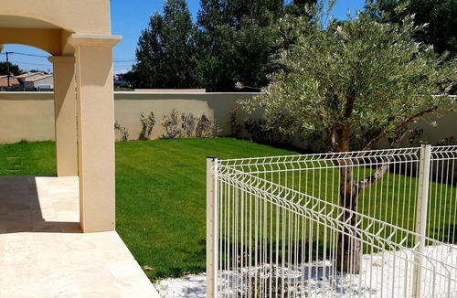 Vedene Villa | Rent villa with pool