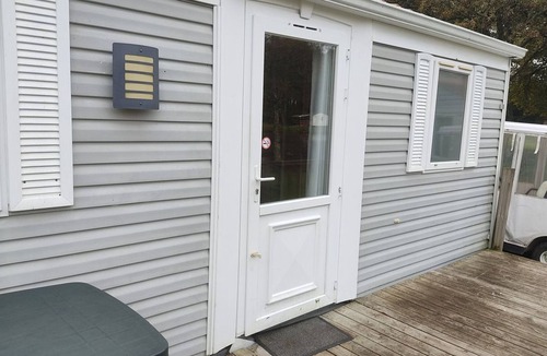 Sainte-Reine-de-Bretagne House | Rental Mobile Home, Terrace, 2 Bedrooms