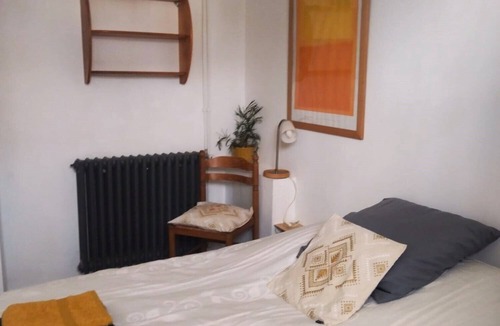 Siorac-en-Perigord Bed & Breakfast | Rental Gîte apartment, 1 or 2 persons, Périgord noir, Dordogne