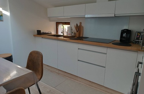 Cerbere Apartment | Rental in Cerbere (minimum 7-night restriction)