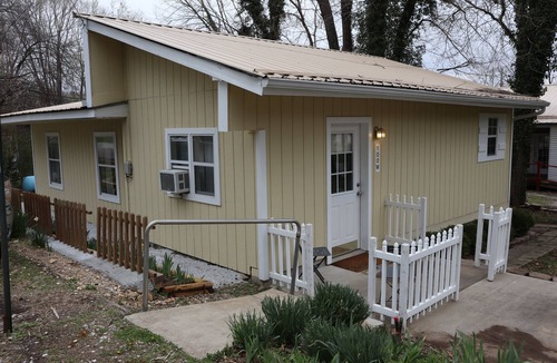 Jasper House | Rental in the Heart of Jasper