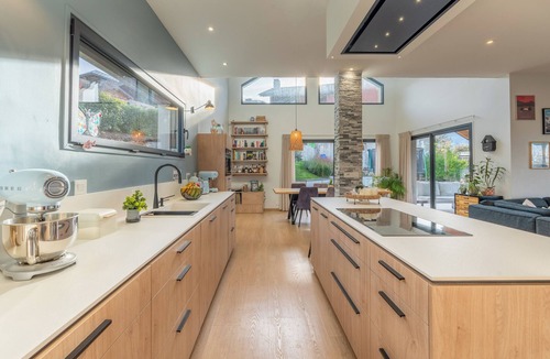 Saint-Eustache House | Renting a modern house