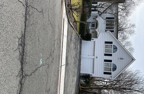 Mamaroneck House | Renting Driveway only for 2020 US Open
