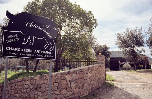 Moltifao House | Renting on a farm