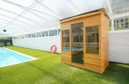 Ridgeway House | RentMySpaHomeDOTcoDOTuk