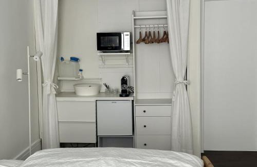 Gundeldingen House | Replica's Gästezimmer