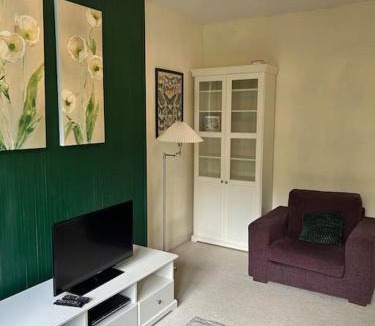 Huelgoat House | repos en forêt