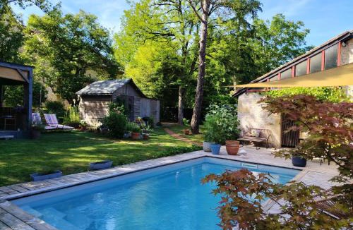 Lissac-et-Mouret House | Repos et decouverte