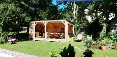 Lissac-et-Mouret House | Repos et decouverte