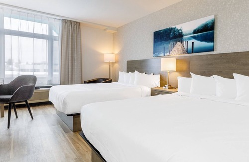 Duberger-Les Saules Hotel | Repotel Henri IV Québec