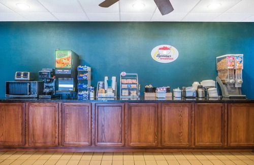 Ozona Hotel | Republic Hotel of Ozona