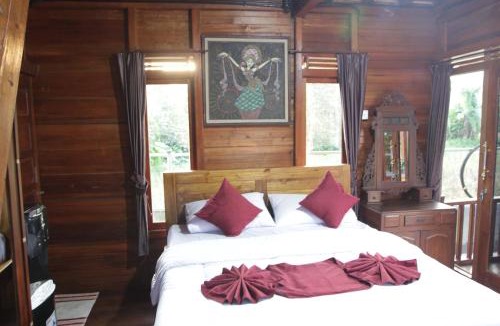 Mas Villa | ReRen di Sawah Villas