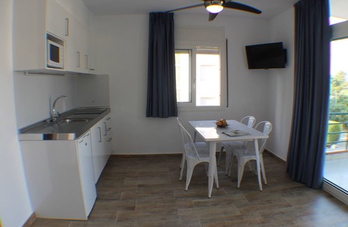 El Mas Oliva Resort | Rescator Resort 108 - One Bedroom Resort, Sleeps 4