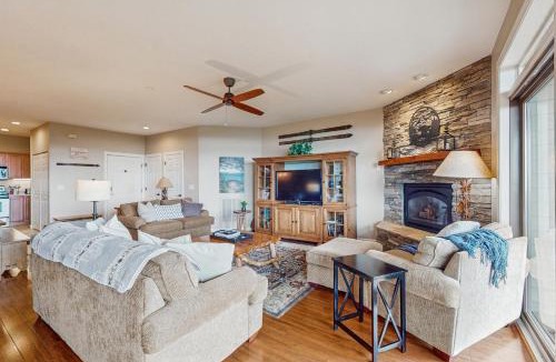 Sugar Mountain Apartment | Reserve Your Happy Place