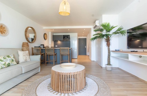 Orient Bay Apartment | Residence Alamanda