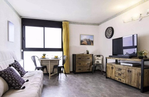 Pla d'Adet Apartment | Residence Armazan G - Superb Studio Ski slopes feet