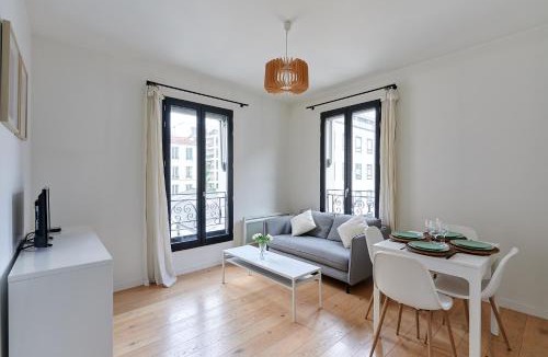 Silly-Gallieni Apartment | Residence Boulogne Centre le passage by Studio prestige
