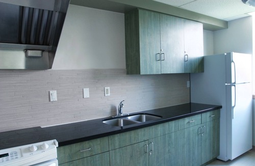 Fletchers Creek South Hotel | Residence & Conference Centre - Brampton