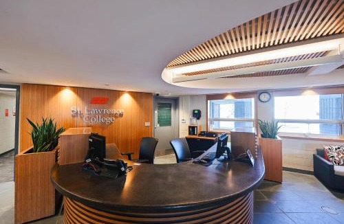 Kingston Apartment | Residence & Conference Centre - Kingston