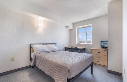 Welland Hotel | Residence & Conference Centre - Welland