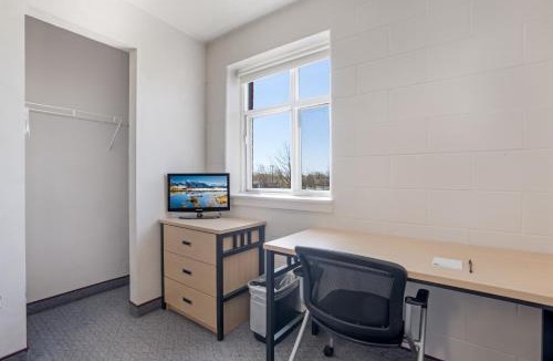 Welland Hotel | Residence & Conference Centre - Welland