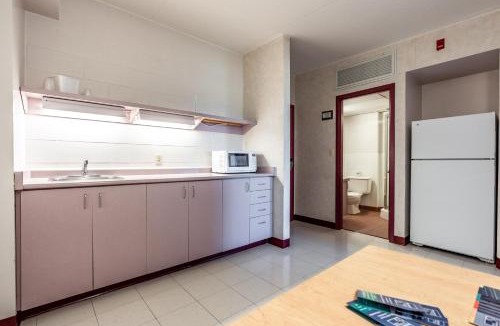 Welland Hotel | Residence & Conference Centre - Welland