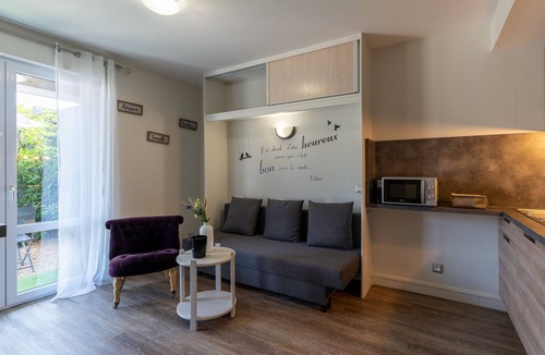 La Roche-Posay House | Residence Croma