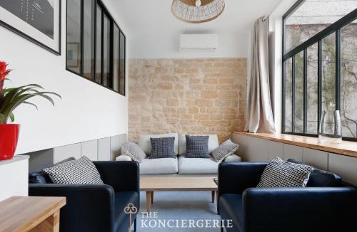 Saint-Vincent-de-Paul Apartment | Residence d'Exception Renovee par Architecte - Paris 10