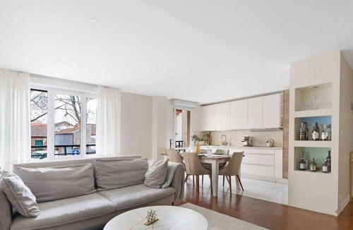 La Garenne-Colombes Apartment | Residence d Exception – A 5 mins de La Defense