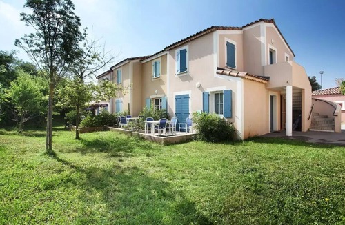 Cabries Apartment | Residence du Golf de la Cabre d'Or* - 4-room apartment for 8 people