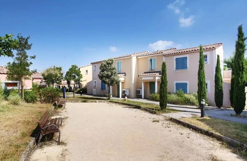 Cabries Apartment | Residence du Golf de la Cabre d'Or* - 4-room apartment for 8 people