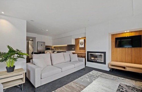 Arthur's Point Apartment | Residence Du Parc Apartment - Arthurs Point