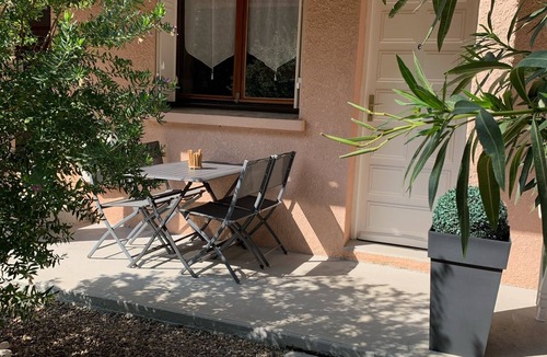 Santa-Maria-Poggio Apartment | Residence EMILIA